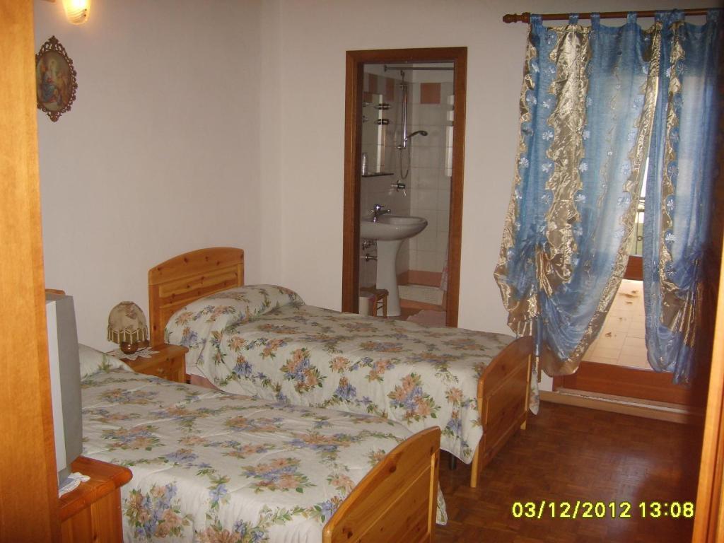 Antico Albergo Sant'Antonio Fonzaso Cameră foto
